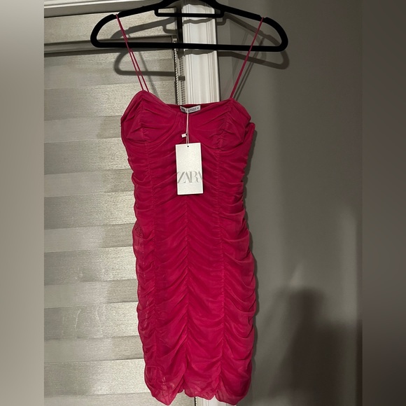 Hot pink short dress - Picture 1 of 2